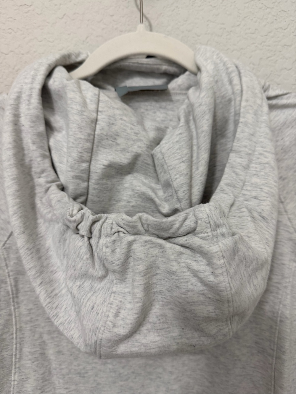 Athleta Gray Cowl Neck Performance Hoodie Thumbholes Kangaroo Pocket Size Small - Picture 8 of 9